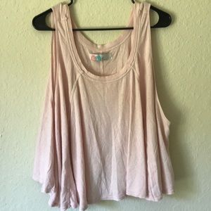 Free people tank top pink color good condition
